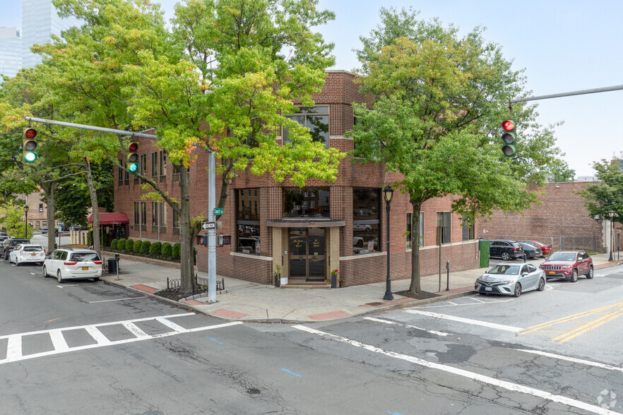 Primary Photo Of 99 Court St, White Plains Office For Lease