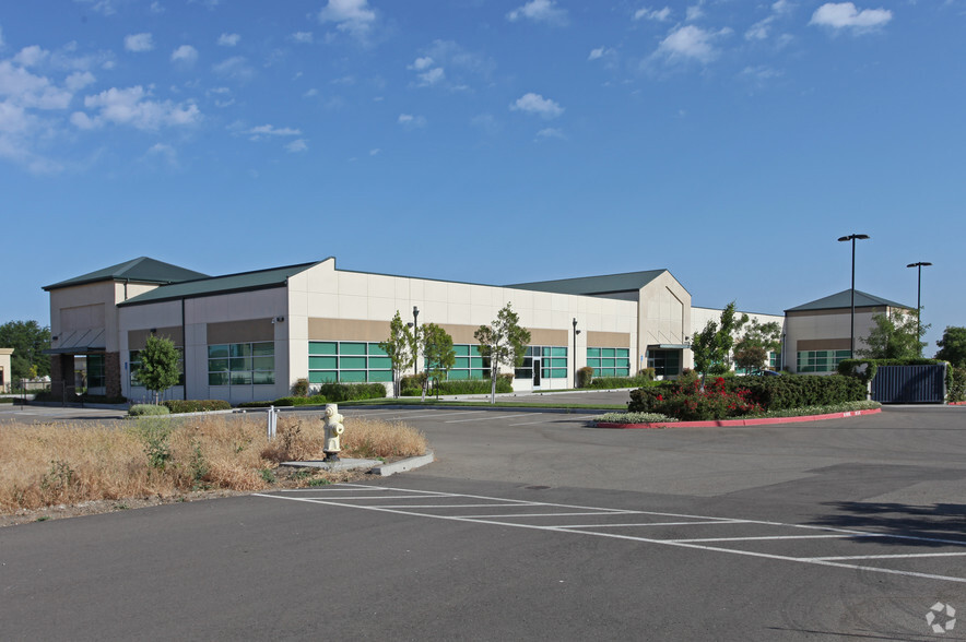 Primary Photo Of 17270-17272 Golden Valley Pky, Lathrop Office For Sale