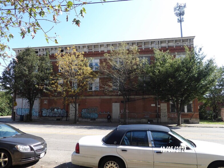 Primary Photo Of 1622-1626 Linn St, Cincinnati Apartments For Sale