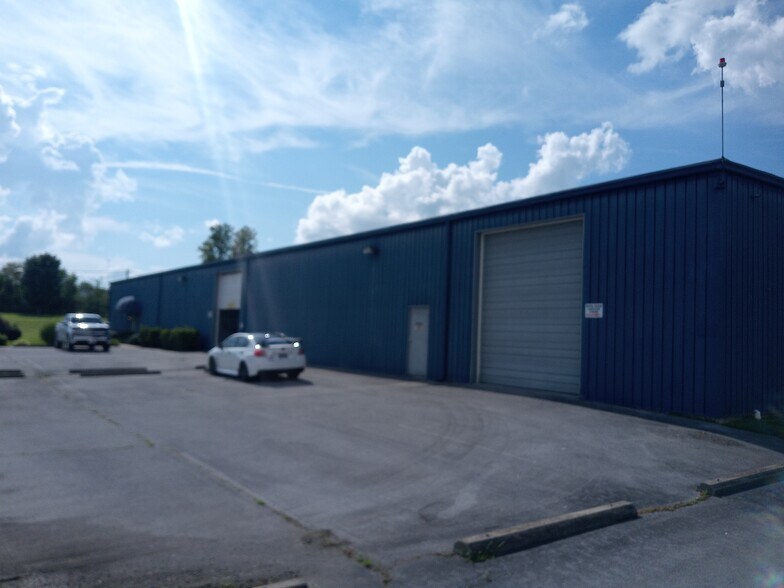 More Photos Of 501 Industrial Park Rd, Piney Flats Warehouse For Lease