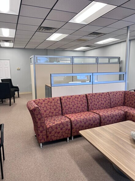 More Photos Of 3410 Hamilton Blvd, Allentown Medical For Sale