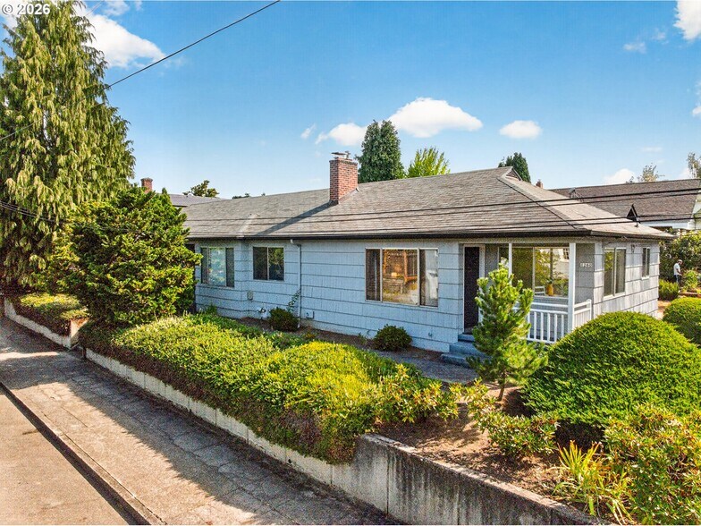 Primary Photo Of 1250 SE 46th Ave, Portland Multifamily For Sale