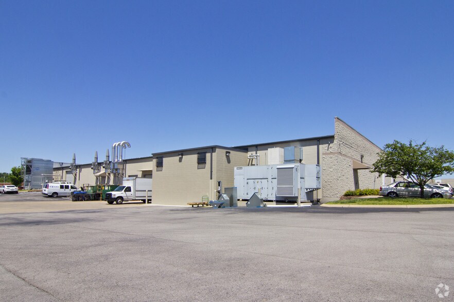 More Photos Of 515 Great Circle Rd, Nashville Flex For Sale