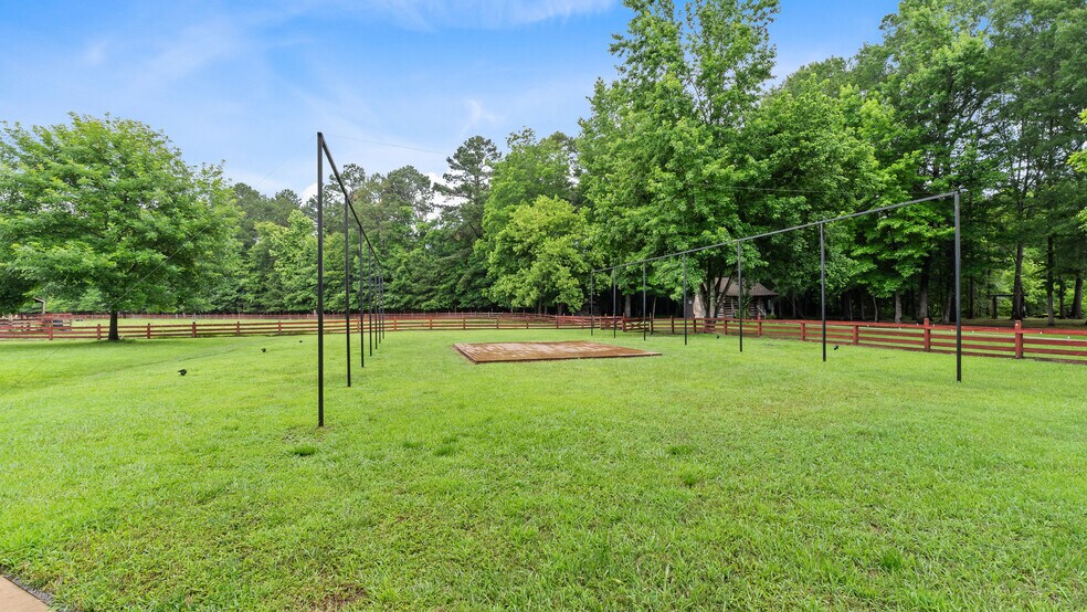 More Photos Of 1010 Conway St, Washington Specialty For Sale