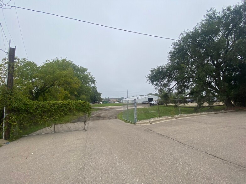 More Photos Of 6133 Aurelius Rd, Lansing Industrial For Sale
