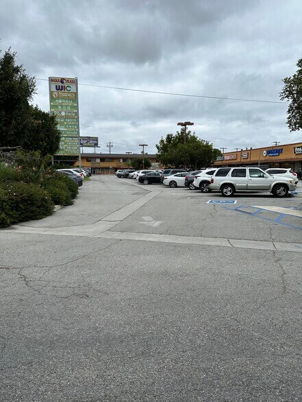 More Photos Of 15112-15212 S Western Ave, Gardena Unknown For Lease