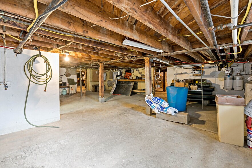 More Photos Of 180 Butler Rd, Saxonburg Restaurant For Sale