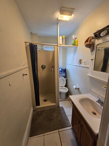 More Photos Of 221 Spring St, Newton Apartments For Sale