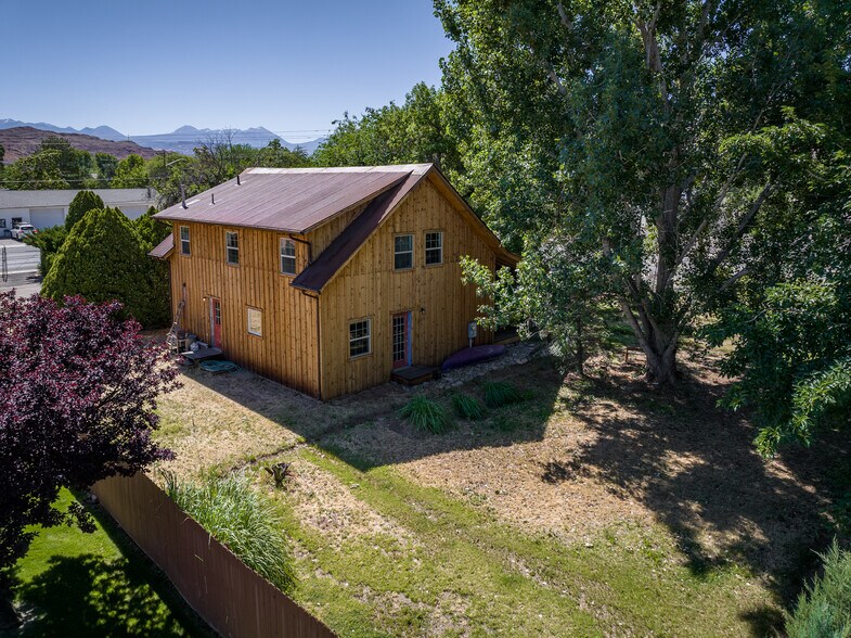 More Photos Of 411 N 500 W, Moab General Retail For Sale