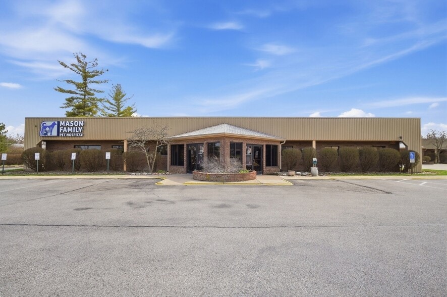 Primary Photo Of 770 Reading Rd, Mason Office For Sale