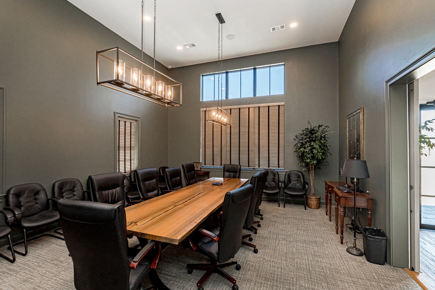 More Photos Of 4471 Bluebonnet Blvd, Baton Rouge Office For Lease