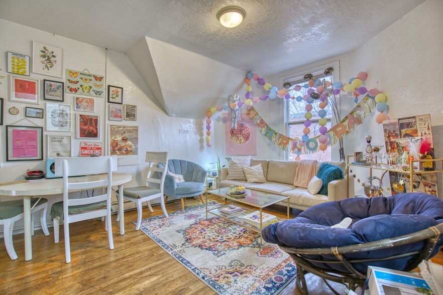 More Photos Of 1034 Spruce St, Boulder Apartments For Sale