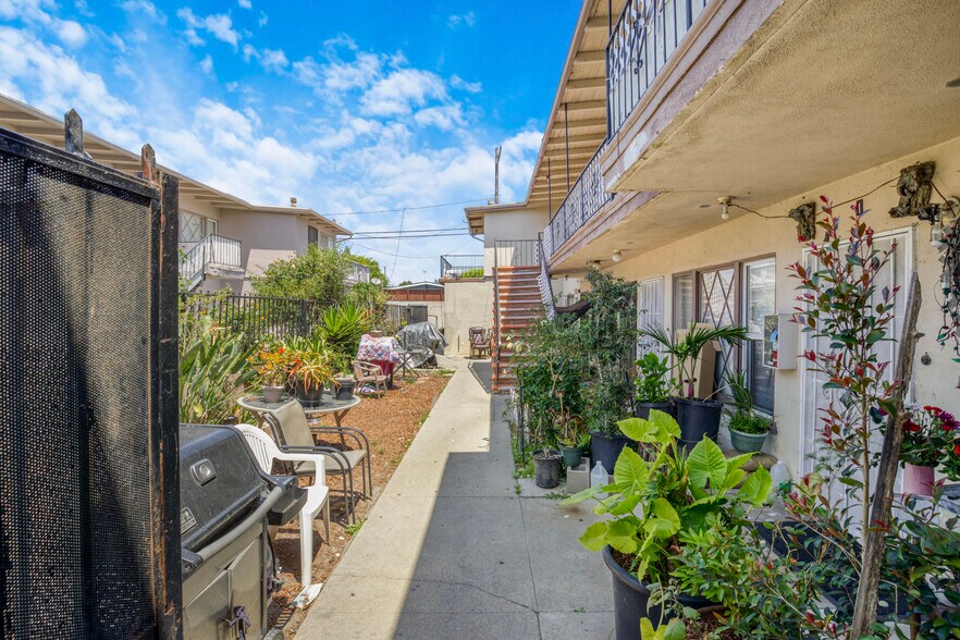 More Photos Of 1625 Lomita Blvd, Harbor City Apartments For Sale