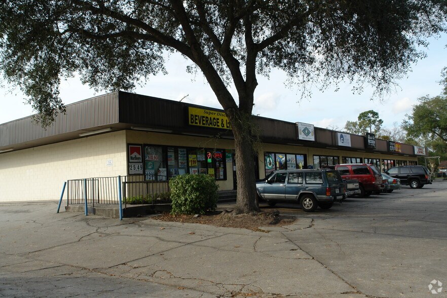 Primary Photo Of 320 S Spring Garden Ave, Deland Unknown For Lease