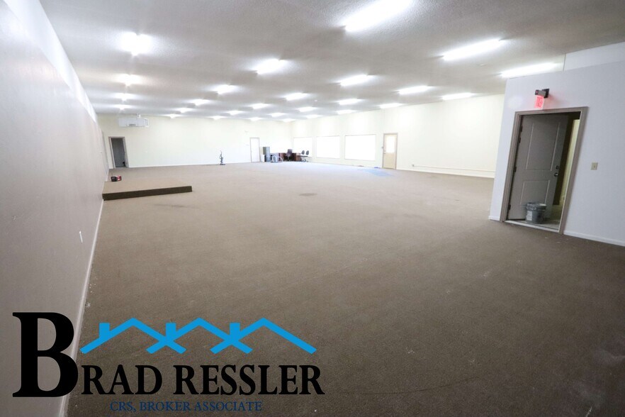 More Photos Of 803 W Birch St, Glenrock Storefront Retail Residential For Sale