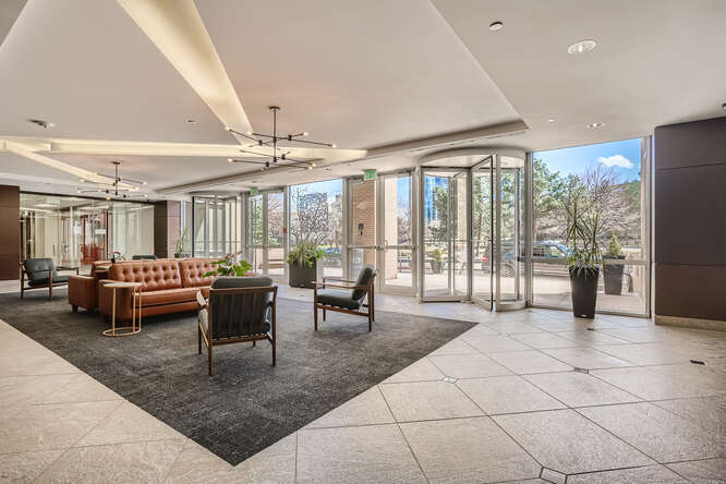 More Photos Of 4582 S Ulster St, Denver Office For Lease