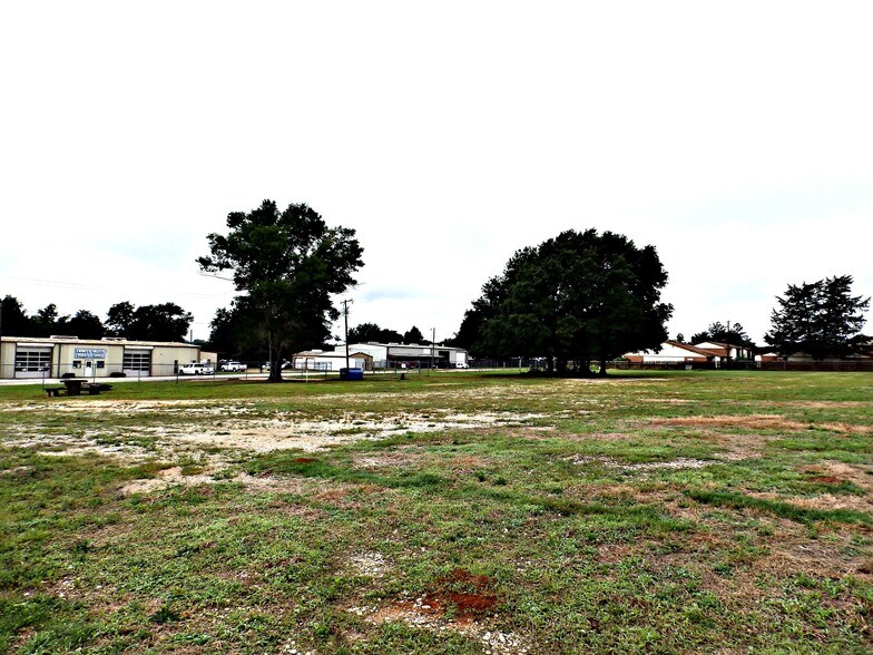 More Photos Of 6003 N Loop 256, Palestine Land For Sale