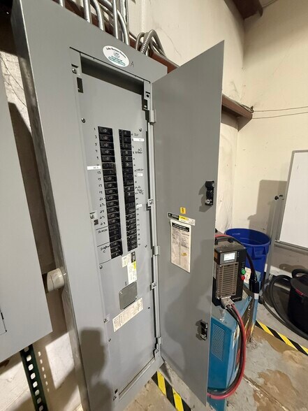 More Photos Of 144 Talbert Pointe Dr, Mooresville Light Distribution For Lease