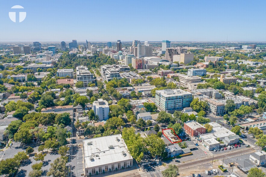 More Photos Of 1221 19th St, Sacramento Restaurant For Sale