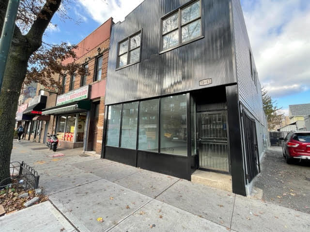 More Photos Of 7111 Grand Ave, Maspeth General Retail For Lease