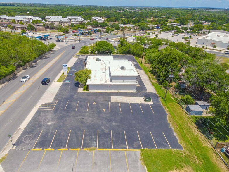 More Photos Of 3326-3328 E Southcross Blvd, San Antonio Medical For Sale