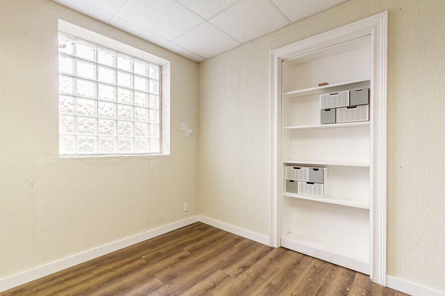 More Photos Of 64 Spencer St, Rochester Loft Creative Space For Sale