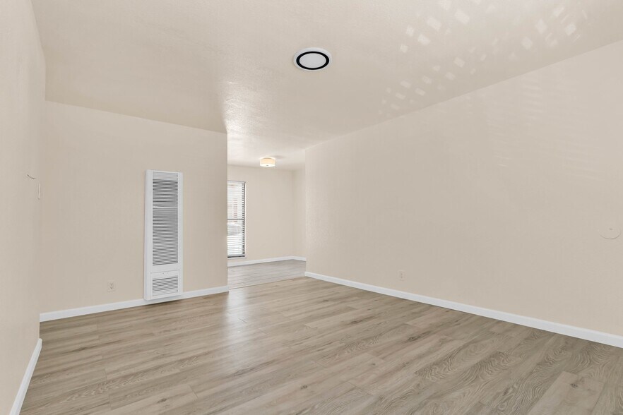More Photos Of 14726 San Pablo Ave, San Pablo Apartments For Sale