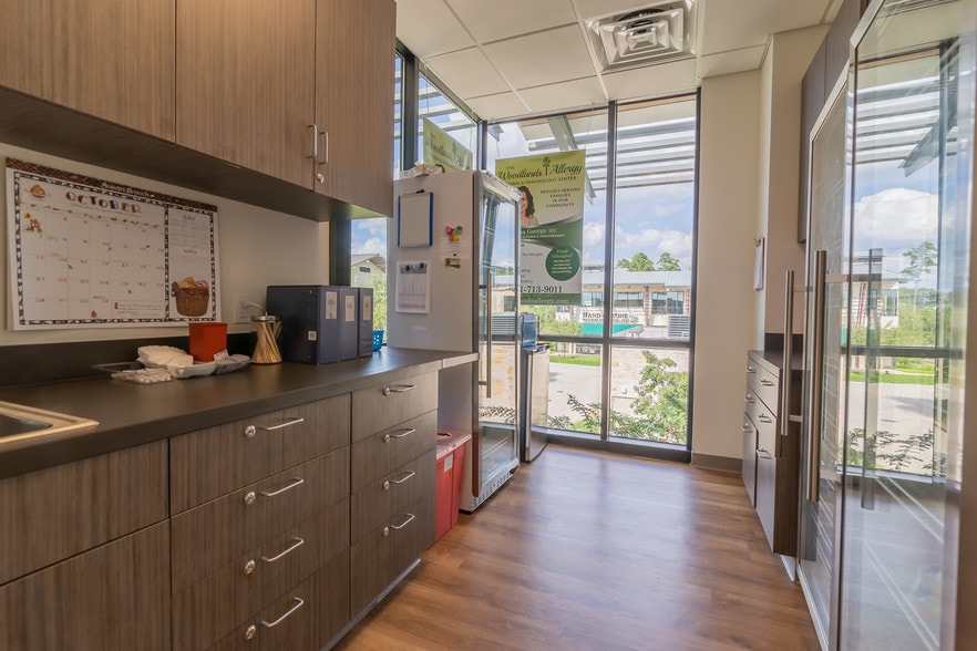 More Photos Of 26400 Kuykendahl Rd, Spring Storefront Retail Office For Sale