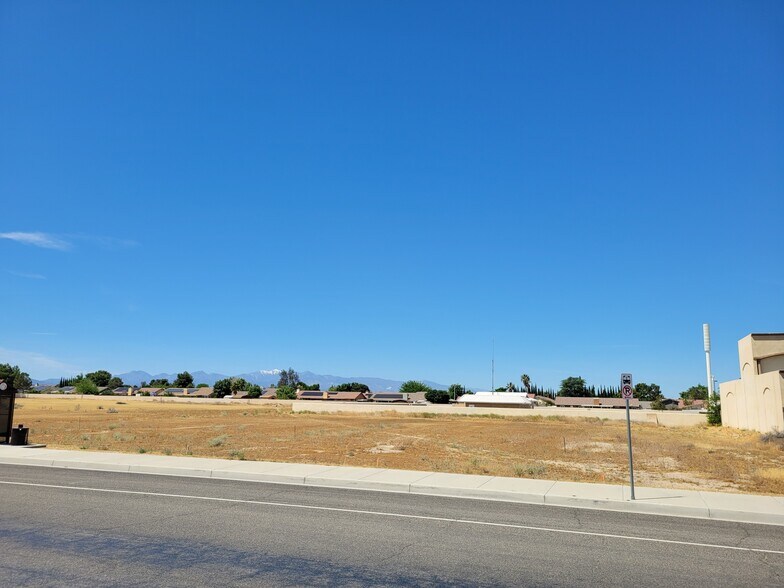 More Photos Of Apple Valley Rd, Apple Valley Land For Sale