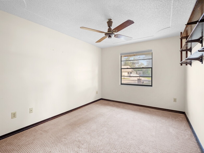 More Photos Of 6070 Minton Rd NW, Palm Bay Office For Sale