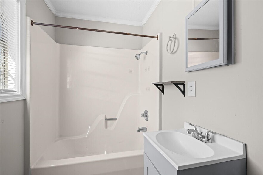 More Photos Of 3950 S Dixie Rd, Dalton Apartments For Sale