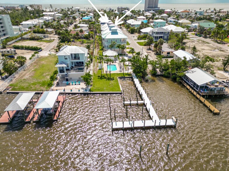 More Photos Of , Fort Myers Beach Specialty For Sale