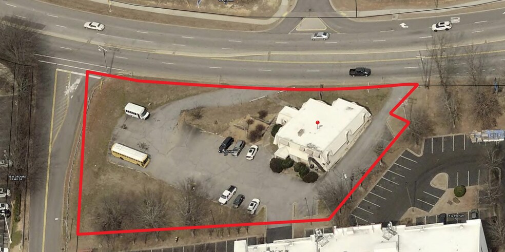 Primary Photo Of 410 Pelham Rd, Greenville Medical For Sale