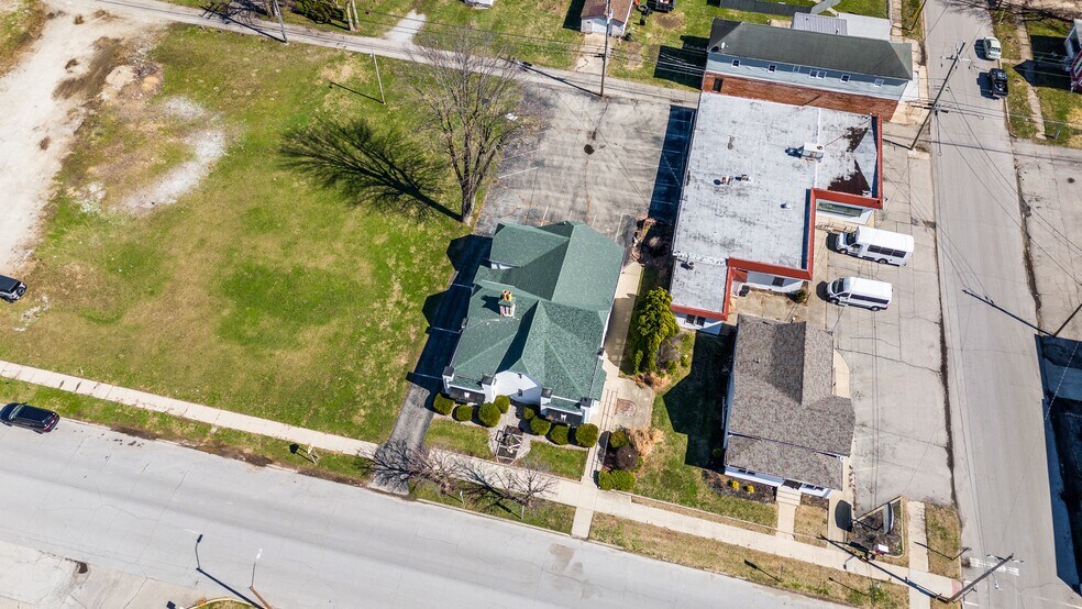 More Photos Of 1910 Virginia Ave, Connersville Healthcare For Sale