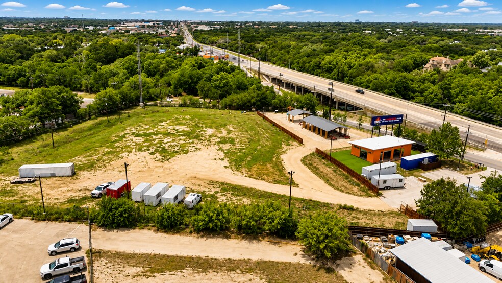 More Photos Of 1916 Austin Hwy, San Antonio General Retail For Sale