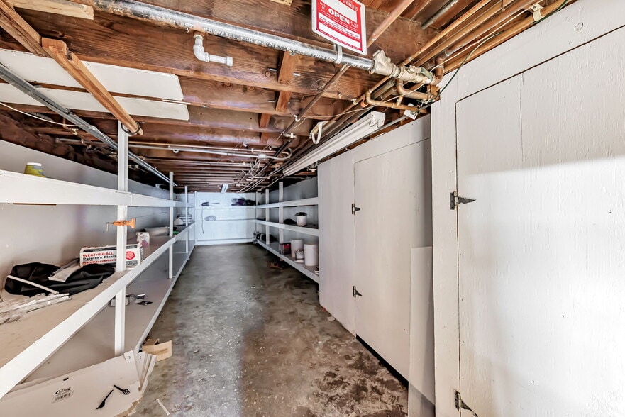 More Photos Of 408-412 Cortland Ave, San Francisco Storefront Retail Residential For Lease