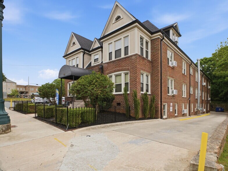 More Photos Of 49 Corban Ave SW, Concord Apartments For Sale