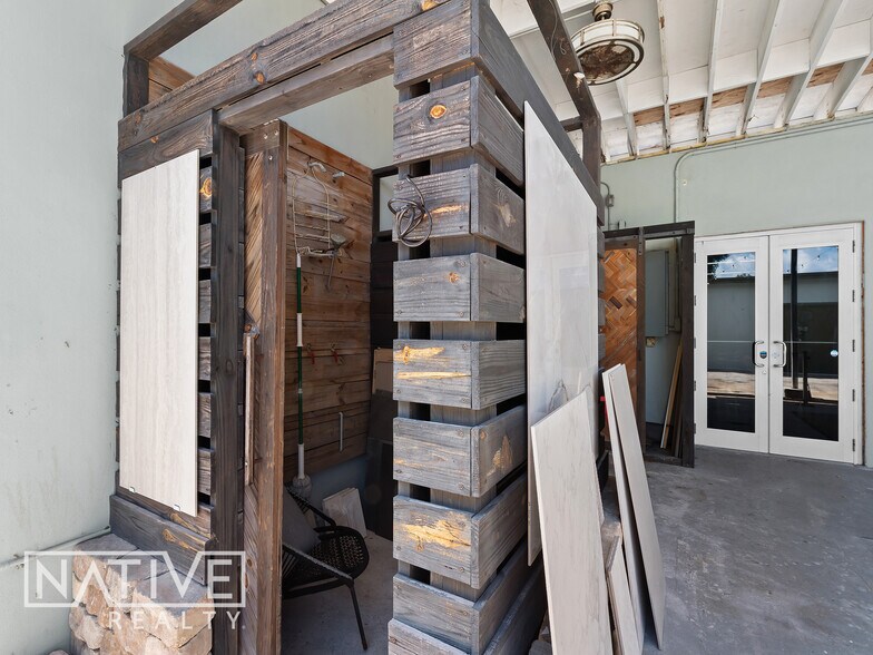 More Photos Of 1100 NE 5th Ter, Fort Lauderdale Storefront Retail Office For Sale