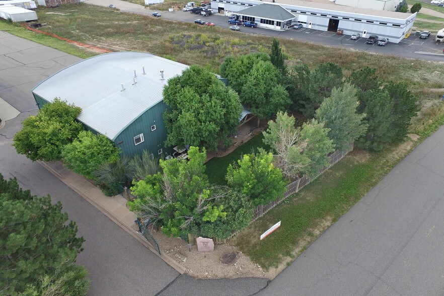 More Photos Of 2650 S Main St, Erie Airplane Hangar For Lease