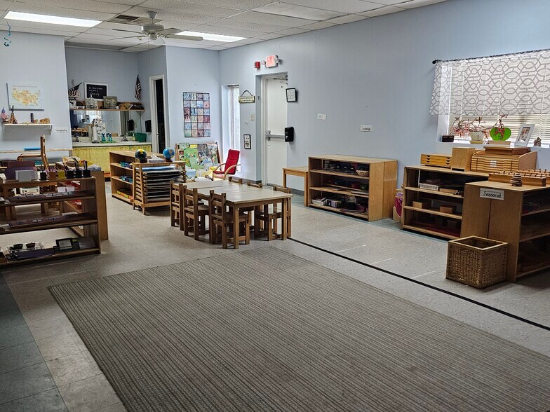 More Photos Of 19115 Spanish Needle Dr, Houston Specialty For Sale