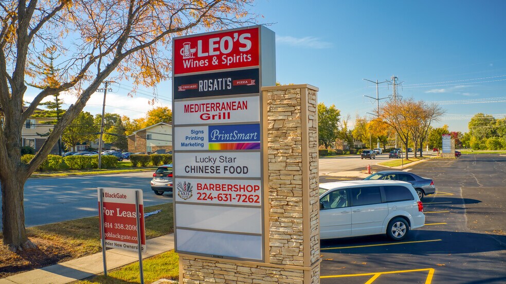 More Photos Of 3010-3054 W Hobson Rd, Woodridge Unknown For Lease