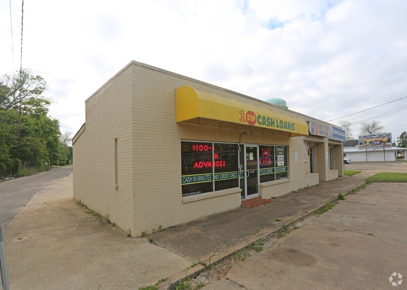 More Photos Of 1522 Broad St, Selma General Retail For Sale