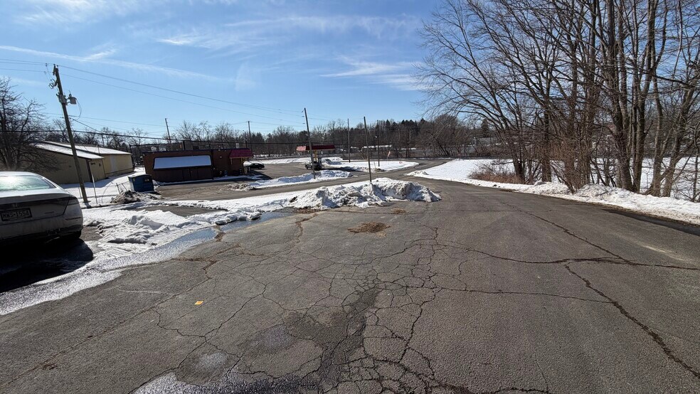 More Photos Of 3100 Beal St, Warren Apartments For Sale