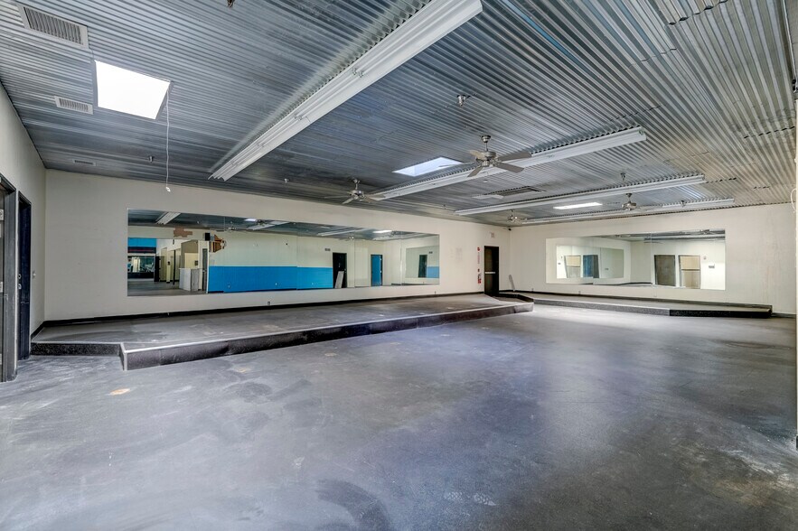 More Photos Of 3600 Ranch Dr, Prescott Freestanding For Sale