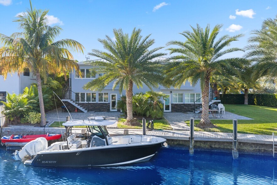 More Photos Of 830 SE 22nd Ave, Pompano Beach Apartments For Sale