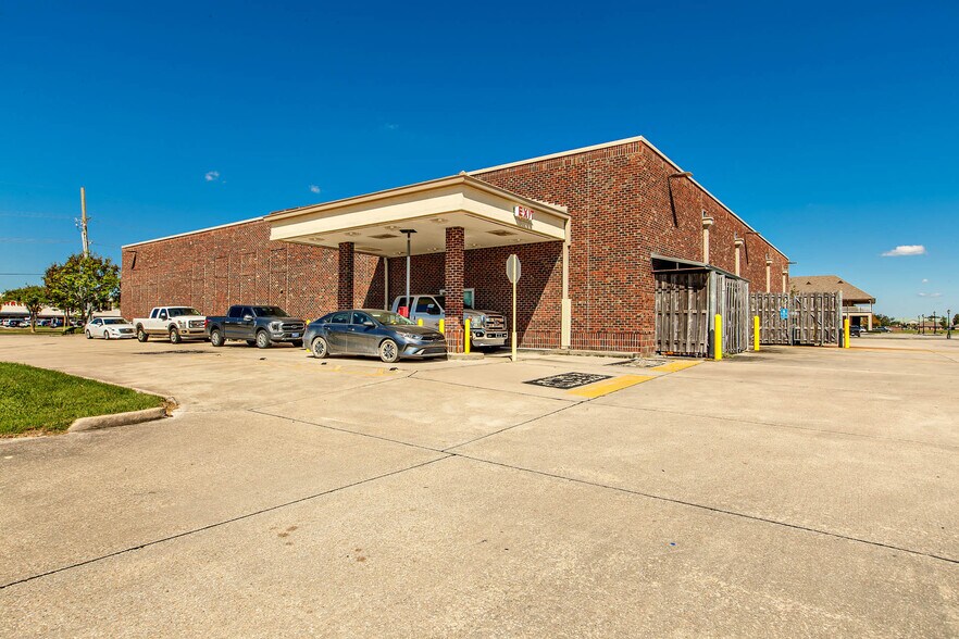 More Photos Of 1415 Saint Charles St, Houma Drugstore For Sale