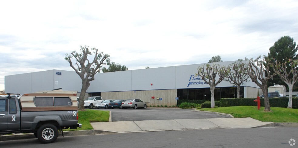 More Photos Of 425 Borrego Ct, San Dimas Warehouse For Lease