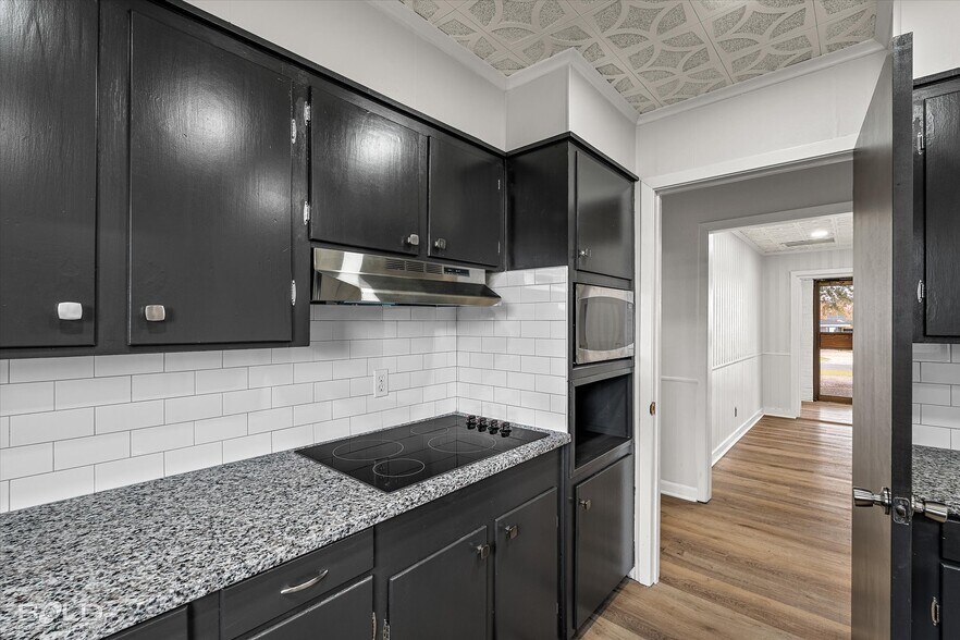 More Photos Of 9099 Mansfield Rd, Shreveport Healthcare For Sale