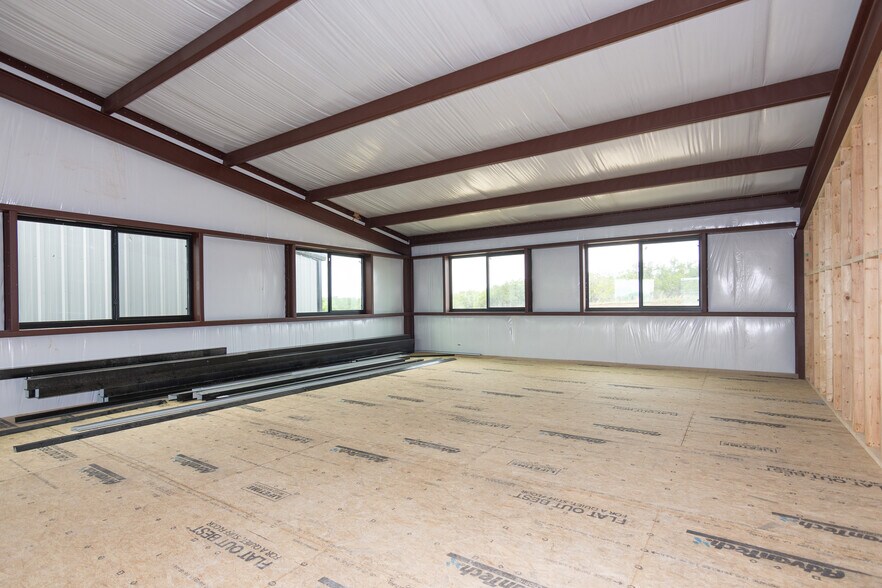 More Photos Of 451 Farrell Rd, Dripping Springs Unknown For Lease