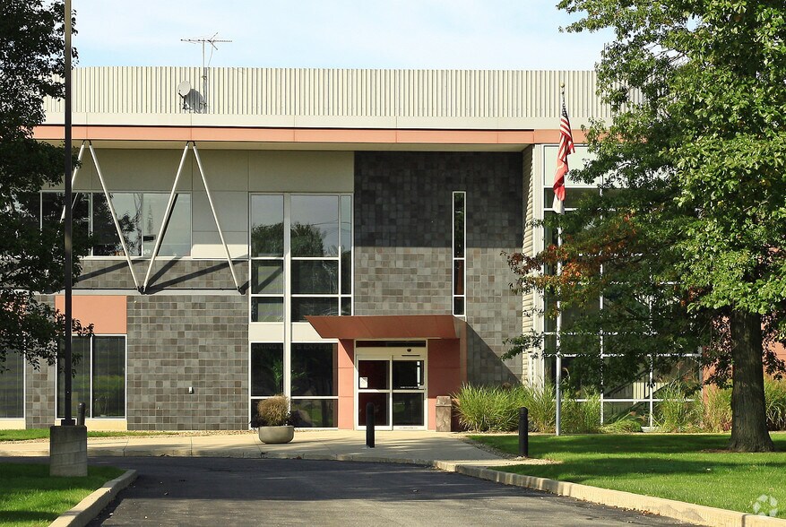 More Photos Of 1 Invacare Way, Elyria Industrial For Lease